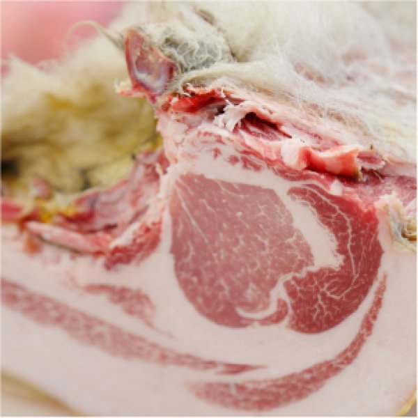 画像3: 熟成肉ギフト　国産無菌豚　熟成豚ロース　箱付　900ｇ前後　  (3)